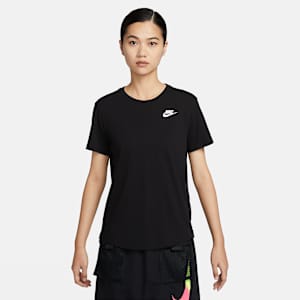 NIKE公式】ナイキ スポーツウェア クラブ エッセンシャル ウィメンズ T